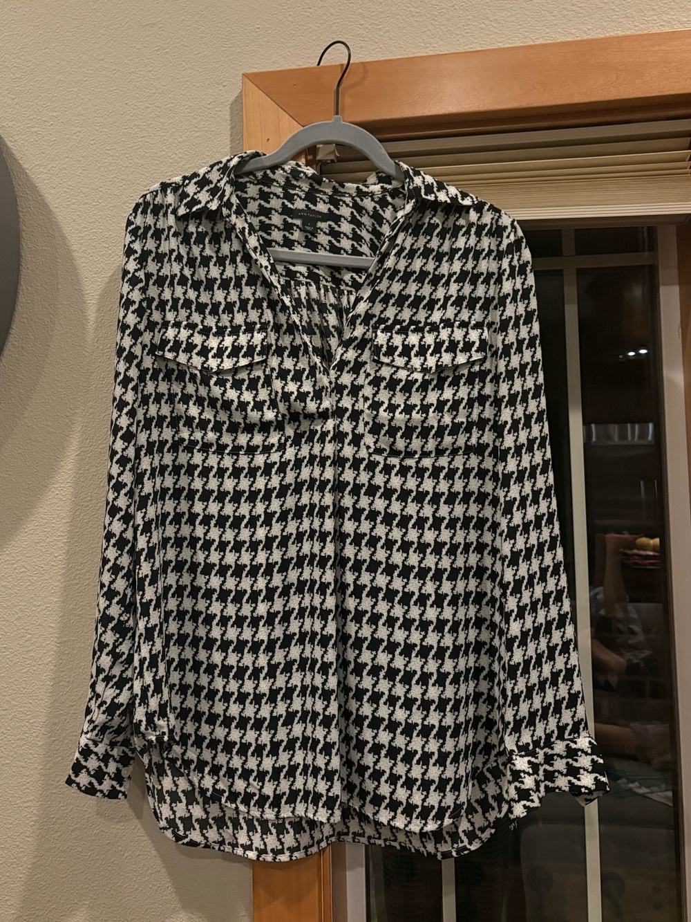 Black & White Houndstooth Button-Up